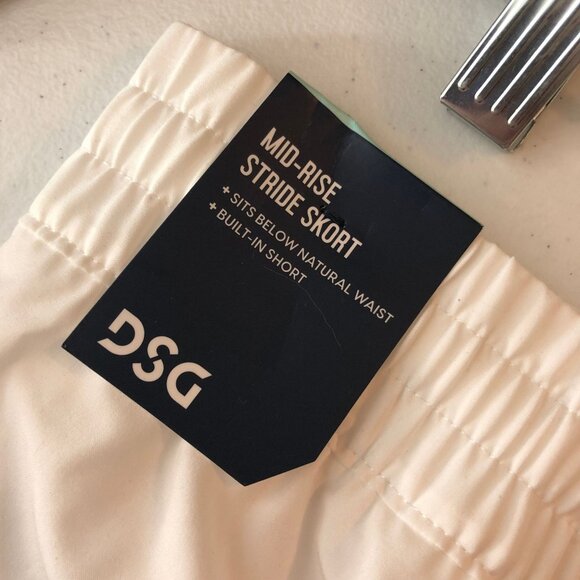 DSG Womens Mid-Rise Stride Skort White With Built-In Short White XXL - Picture 7 of 9